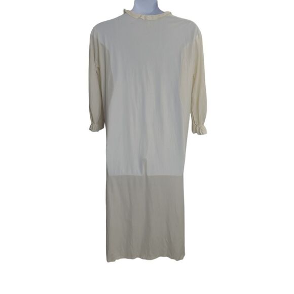 VINTAGE 70s Sears ivory embroidered long sleeve nightgown M - Picture 3 of 11